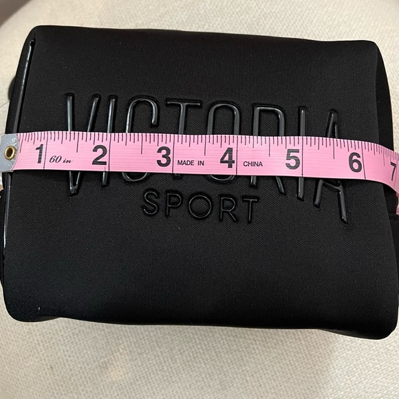New Victoria’s Secret Sport neoprene wristlet - Picture 3 of 7